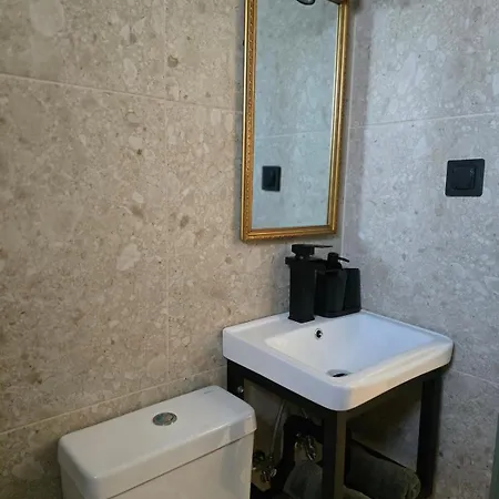 The Cozy Nest In Rhodes Apartamento